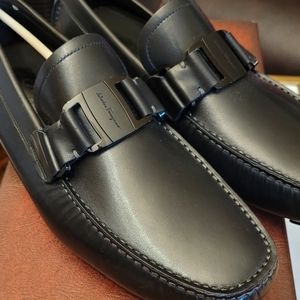 SALVATORE FERRAGAMO MENS DRIVERS SHOES
